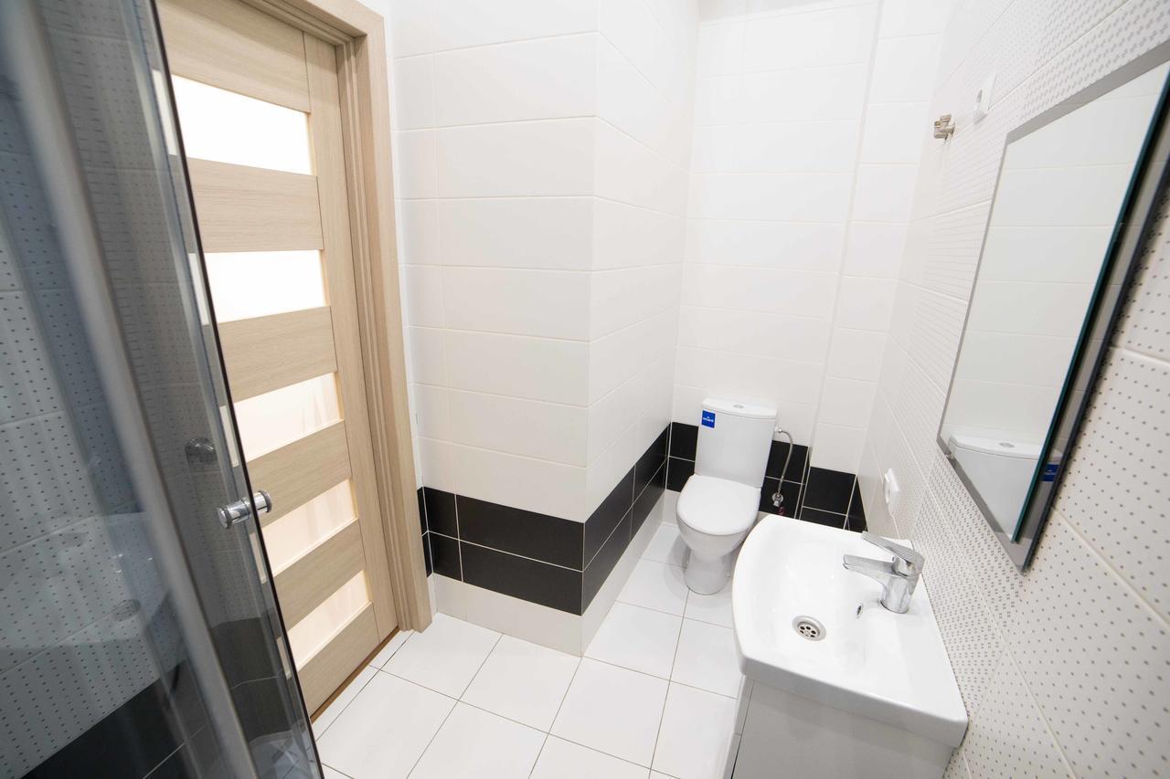 Chornovola 11 Apartment Lviv Centre ภายนอก รูปภาพ
